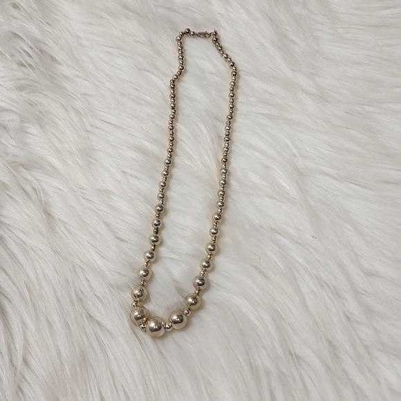 Silver beads chain - Picture 1 of 7